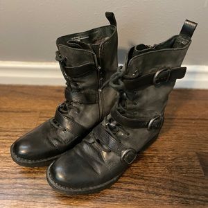 Born 9 combat boots
